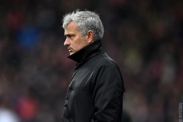 Huddersfield 2-1 Man Utd: Trái đắng cho Mourinho