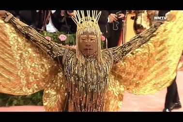 Billy Porter tỏa sáng tại Met gala