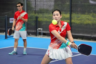 Hà Hương “Phía trước là bầu trời” được chồng ủng hộ, tự tin chơi pickleball - 8