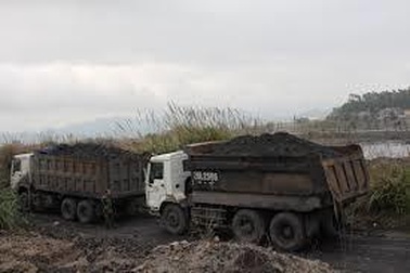 Đánh xe tải vào công ty trộm than, một bảo vệ cùng 8 đối tượng khác  bị bắt