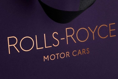 Rolls-Royce có bộ nhận diện thương hiệu mới - Không còn chỉ là một hãng xe