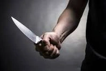 Mâu thuẫn trong đêm, chồng dùng dao đâm vợ tử vong