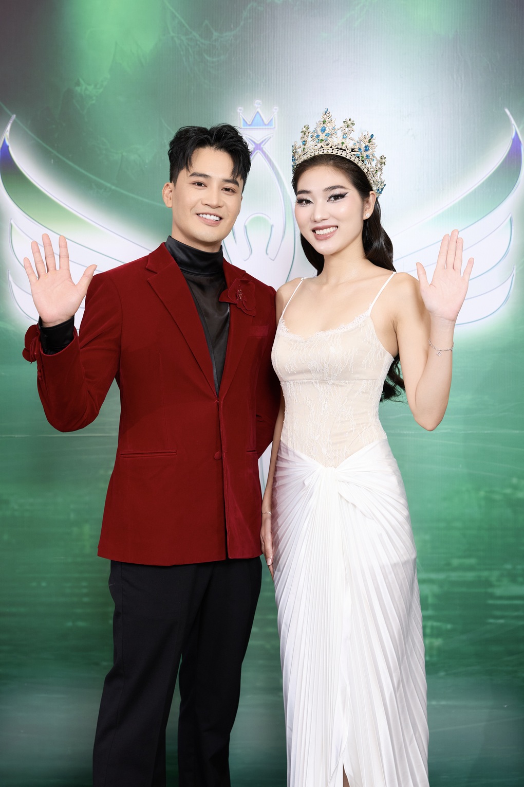 Nữ sinh ngành luật đăng quang hoa hậu hé lộ những thay đổi sau 1 năm - 1 Nữ sinh ngành luật đăng quang hoa hậu hé lộ những thay đổi sau 1 năm - 1