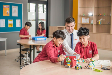 Vinschool the Harmony, Times City và Central Park đạt giám định CIS