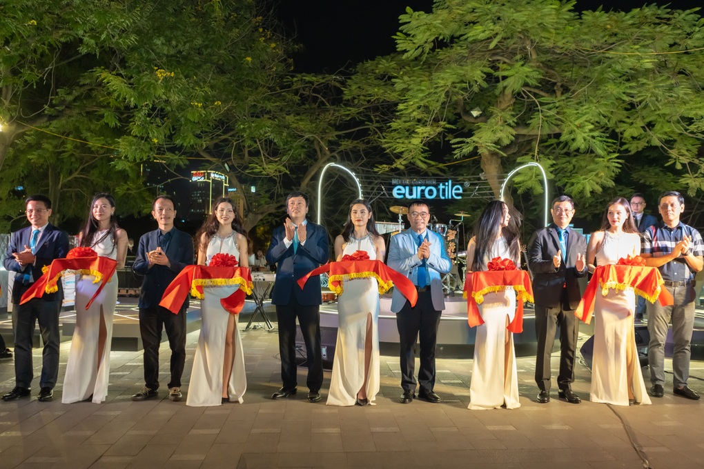 Con đường Eurotile - Dấu ấn nghệ thuật giữa lòng Hà Nội - 3 Con đường Eurotile - Dấu ấn nghệ thuật giữa lòng Hà Nội - 3