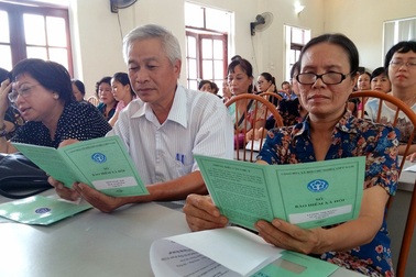 Có nên để cơ quan Bảo hiểm xã hội kiện doanh nghiệp nợ BHXH?