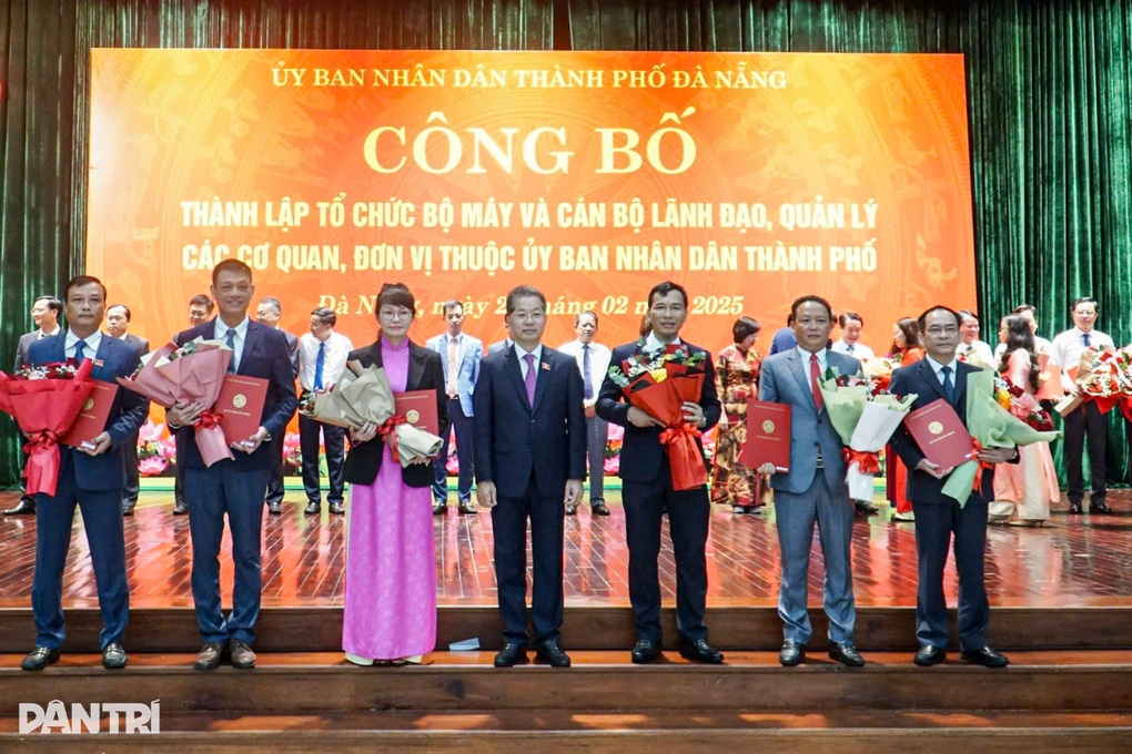 Bí thư Đà Nẵng: Sau 6 tháng cán bộ không đáp ứng nhiệm vụ sẽ thay thế - 1 Bí thư Đà Nẵng: Sau 6 tháng cán bộ không đáp ứng nhiệm vụ sẽ thay thế - 1