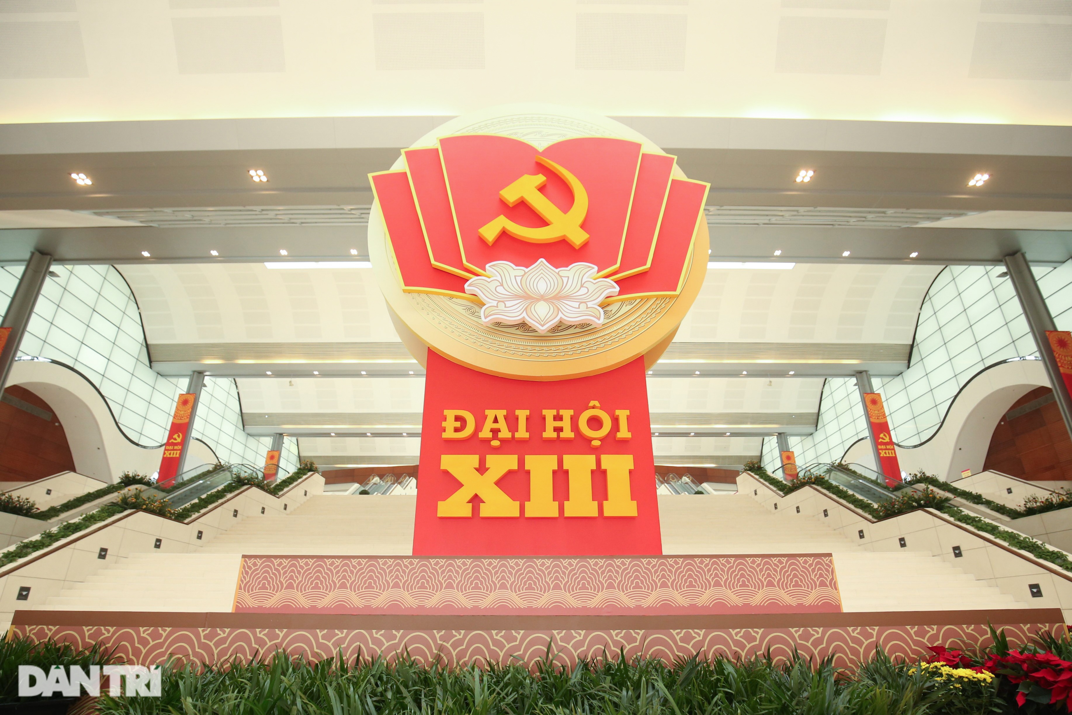 Toàn cảnh bên trong nơi tổ chức Đại hội Đảng lần thứ XIII - 2 Toàn cảnh bên trong nơi tổ chức Đại hội Đảng lần thứ XIII - 2