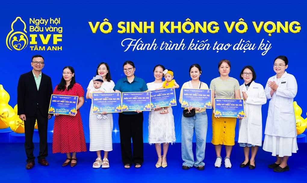 Cuộc hội ngộ diệu kỳ của hơn 100 em bé thụ tinh trong ống nghiệm - 3 Cuộc hội ngộ diệu kỳ của hơn 100 em bé thụ tinh trong ống nghiệm - 3