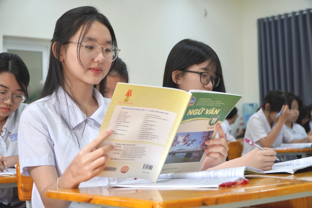 Sửa Thông tư 29: Đề thi còn khó, sao cấm được học thêm? - 3 Sửa Thông tư 29: Đề thi còn khó, sao cấm được học thêm? - 3