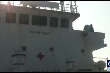 Video Iran vây bắt tàu chở dầu nước ngoài
