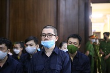 Chủ tịch Alibaba Nguyễn Thái Luyện lĩnh án tù chung thân