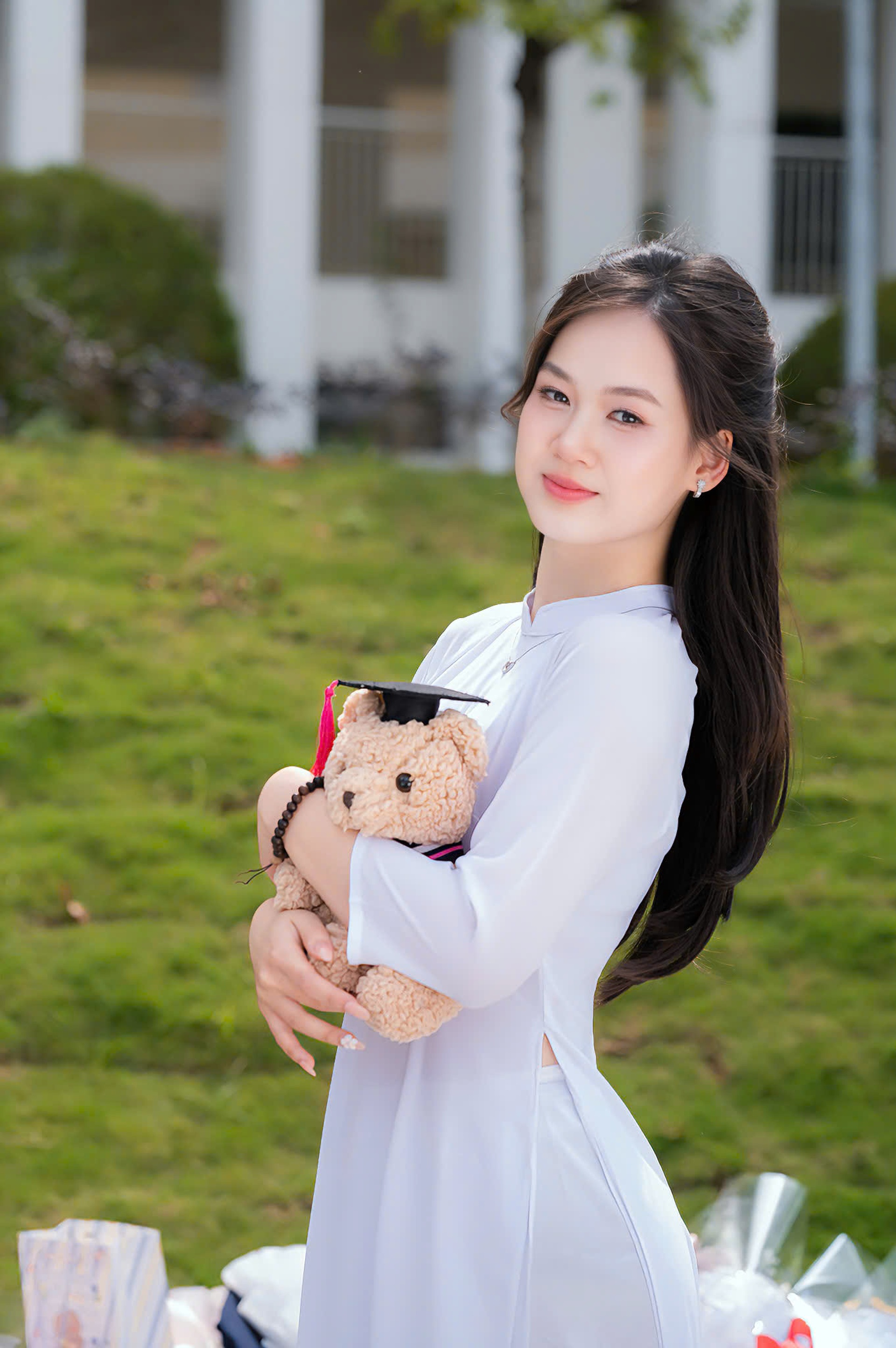Nữ thủ khoa khối A00 gây sốt: Vẻ đẹp trí tuệ mới là bền vững nhất - 1 Nữ thủ khoa khối A00 gây sốt: Vẻ đẹp trí tuệ mới là bền vững nhất - 1