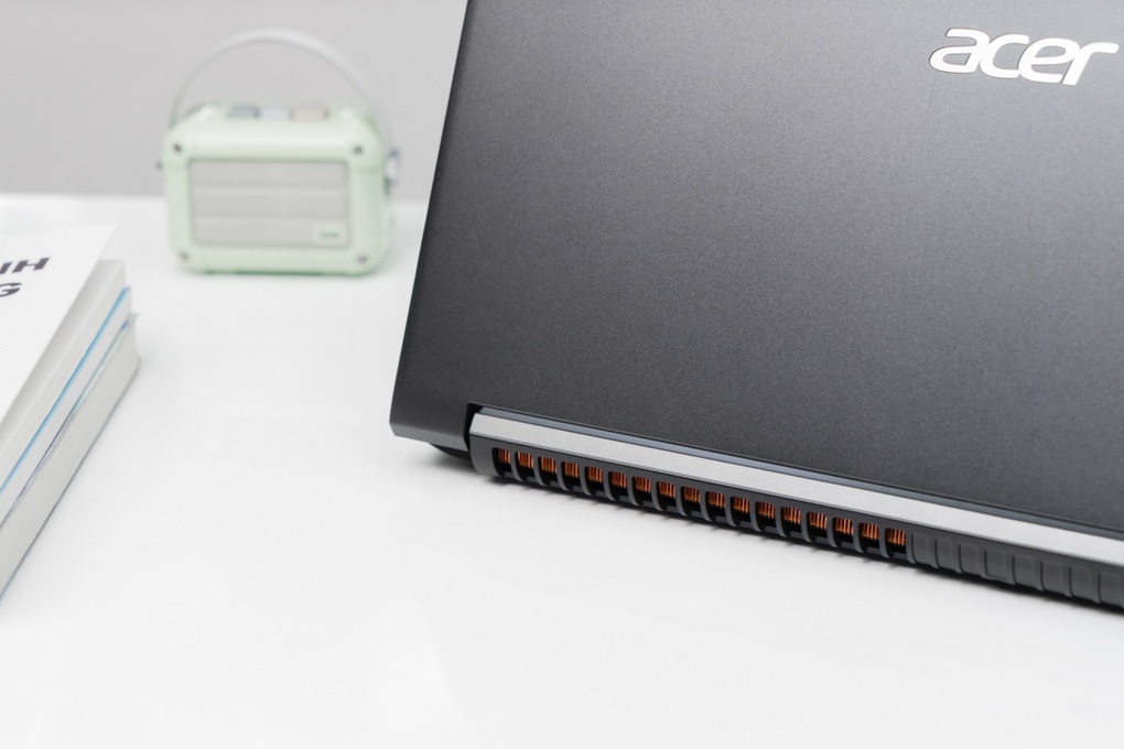 5 lý do sinh viên nên chọn Acer Gaming Aspire 7 - 3 5 lý do sinh viên nên chọn Acer Gaming Aspire 7 - 3