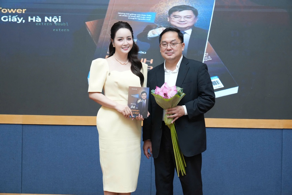 Mai Thu Huyền: Tôi luôn học hỏi từ người trẻ - 3 Mai Thu Huyền: Tôi luôn học hỏi từ người trẻ - 3