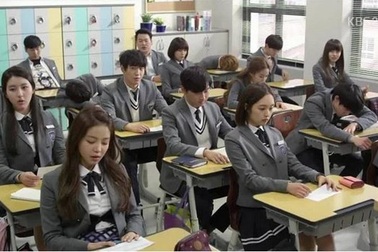 Xuất khẩu lao động: Giải pháp "cứu" sinh viên Hàn Quốc khỏi thất nghiệp