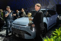 Ô tô điện thắng lớn tại Giải Xe của năm 2025