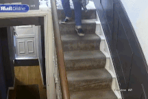 Anh: Camera không ăn thua, khách táo tợn trộm sạch đồ trong phòng khách sạn