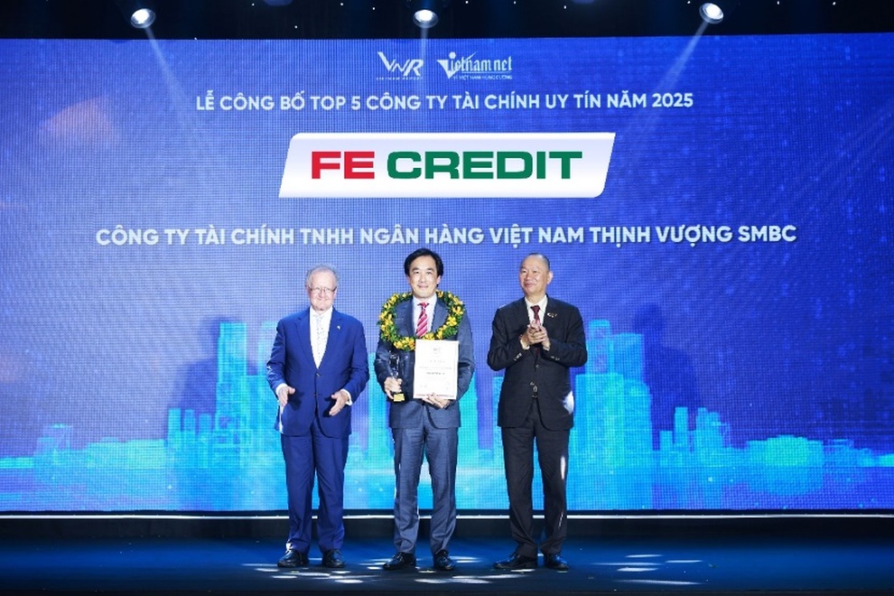 FE Credit chuyển mình, nâng cao vị thế trong ngành tài chính tiêu dùng - 1 FE Credit chuyển mình, nâng cao vị thế trong ngành tài chính tiêu dùng - 1
