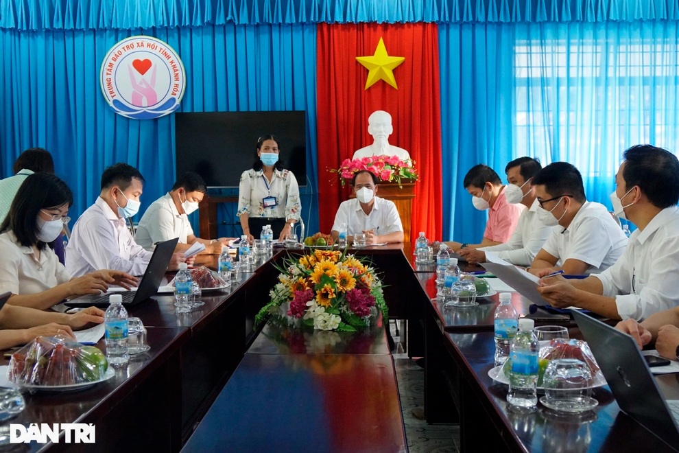 Thứ trưởng Bộ LĐ-TBXH: Chính sách an sinh kịp thời đến với người dân - 7 Thứ trưởng Bộ LĐ-TBXH: Chính sách an sinh kịp thời đến với người dân - 7
