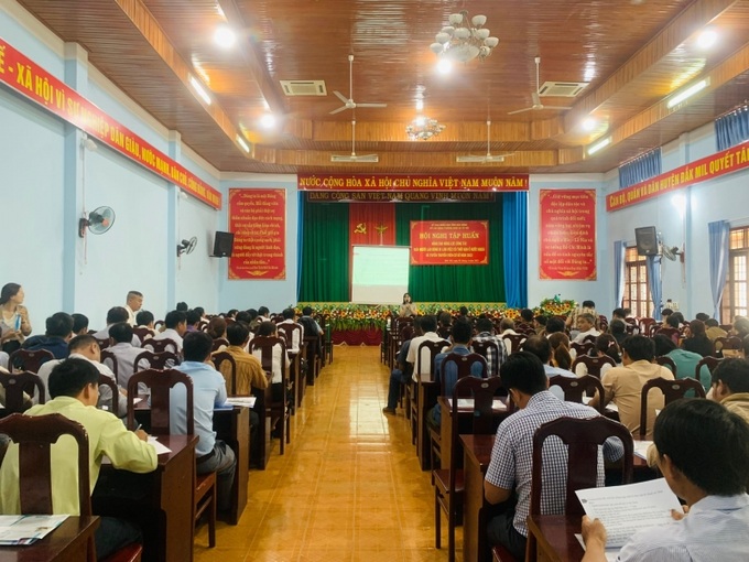 Sở LĐ-TB&XH Đắk Nông tổ chức tập huấn công tác đưa lao động đi làm việc ở nước ngoài.