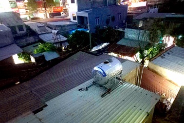 Phát hiện bộ xương người trong bồn nước trên mái nhà ở Đồng Nai