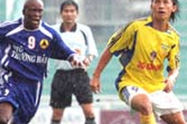 Thể Công “ngựa quen đường cũ”