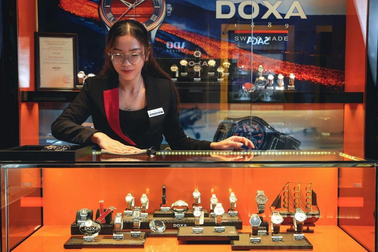 Đồng Hồ Hải Triều mở thêm cửa hàng dù bối cảnh kinh tế khó khăn