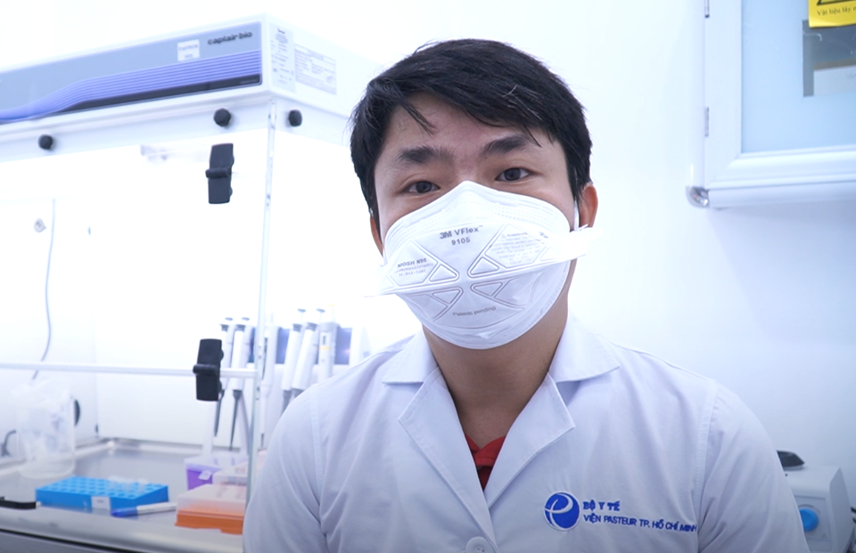 Xem chuyên gia bắt virus SARS-CoV-2 như thế nào? - 2 Xem chuyên gia bắt virus SARS-CoV-2 như thế nào? - 2