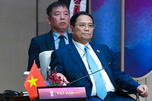 Giữa tâm điểm cạnh tranh, ASEAN cần giữ cân bằng chiến lược với nước lớn