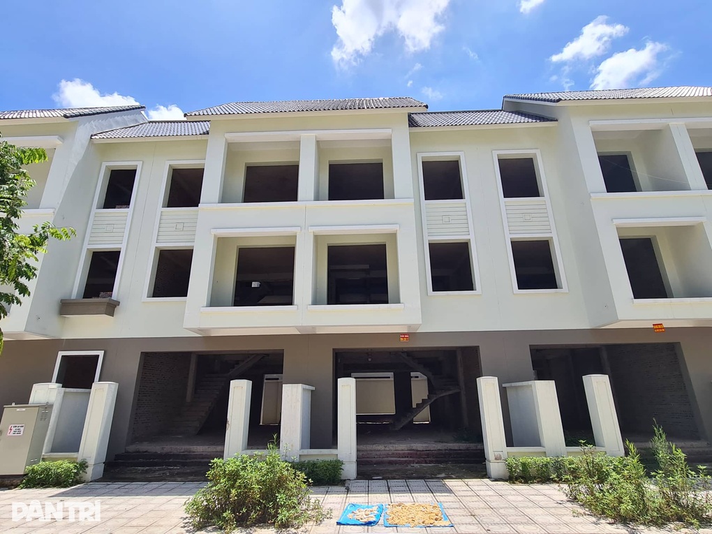 Sau tăng giá điên cuồng, giao dịch nhà liền kề, biệt thự đóng băng - 2 Sau tăng giá điên cuồng, giao dịch nhà liền kề, biệt thự đóng băng - 2