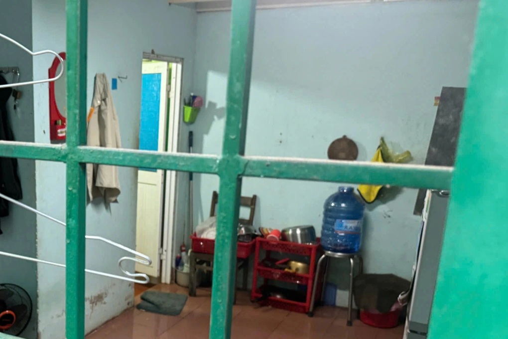Nam sinh viên Trường Đại học Tây Nguyên tử vong trong phòng trọ - 1 Nam sinh viên Trường Đại học Tây Nguyên tử vong trong phòng trọ - 1