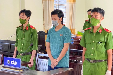 Thanh niên lĩnh gần 3 năm tù vì vượt rào khu phong tỏa thăm bạn gái