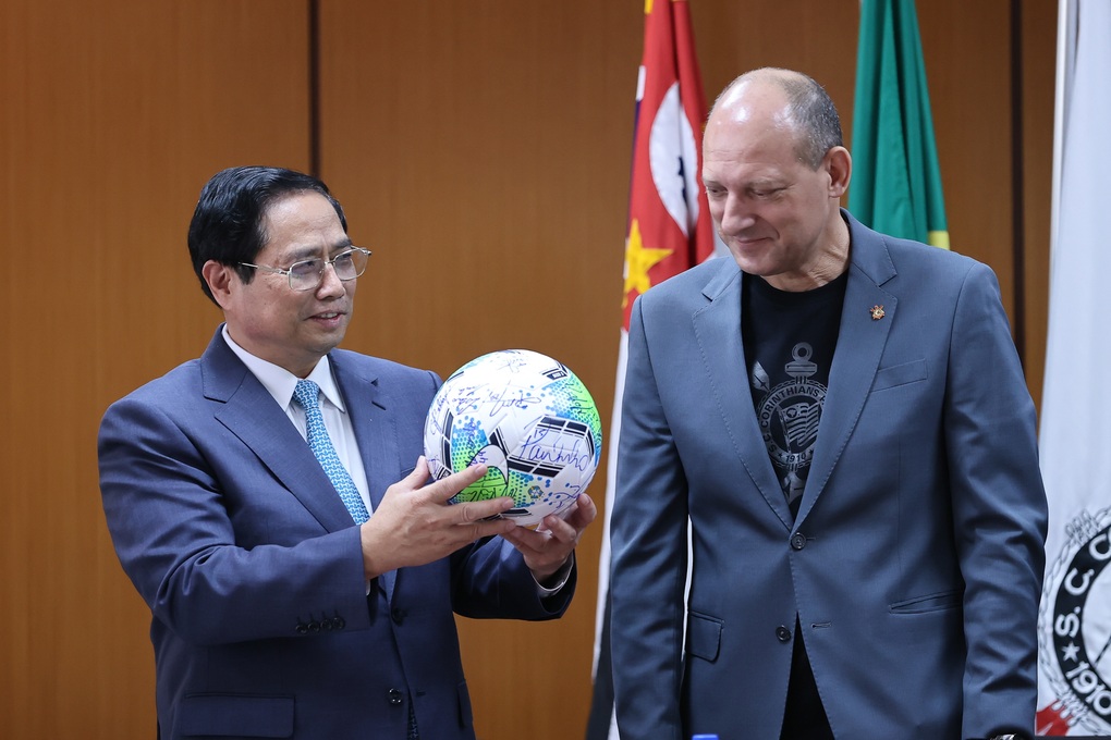 Thủ tướng mong có ngày Việt Nam - Brazil gặp nhau ở chung kết World Cup - 3 Thủ tướng mong có ngày Việt Nam - Brazil gặp nhau ở chung kết World Cup - 3