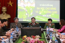 Thí sinh sẽ bị tước quyền ĐKDT nếu đăng ký cùng lúc vào trường công an và quân đội