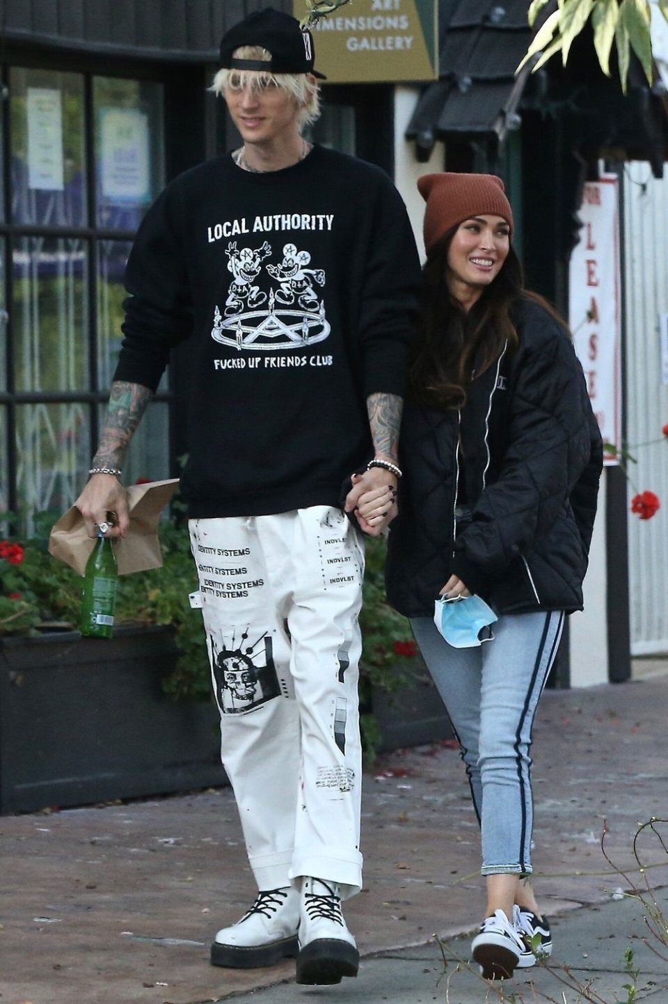 Megan Fox bị nghi đã đính hôn với bồ trẻ - 6 Megan Fox bị nghi đã đính hôn với bồ trẻ - 6
