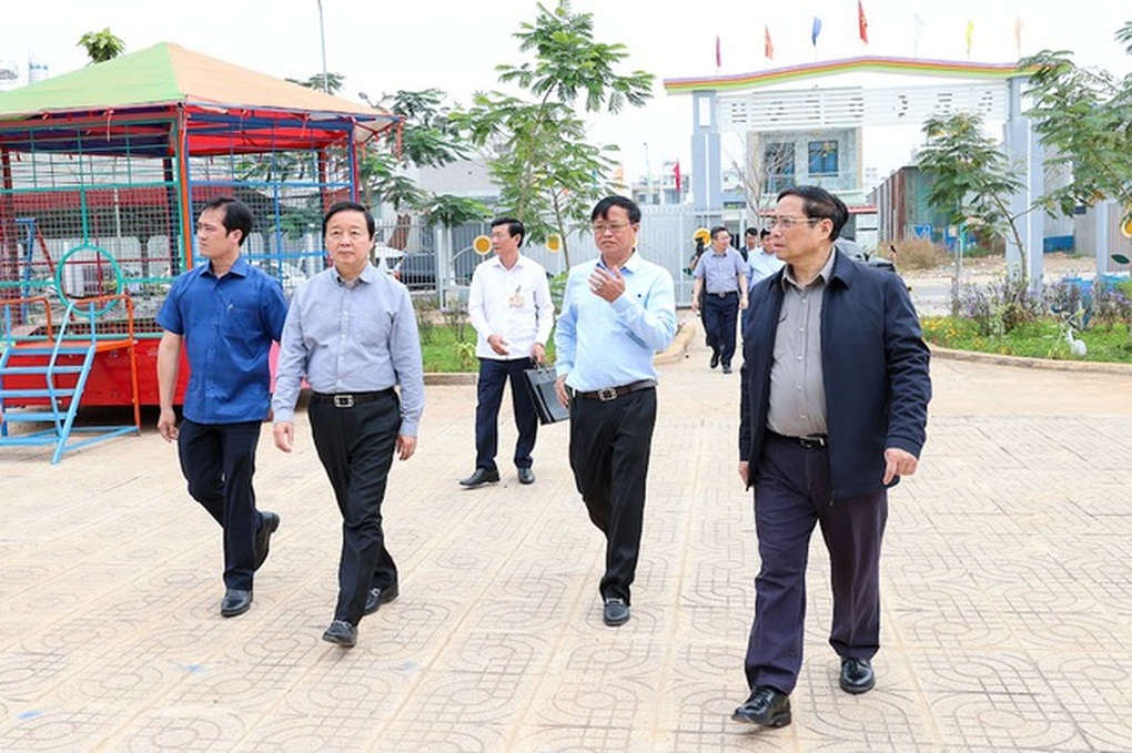 Thủ tướng kiểm tra, đôn đốc dự án sân bay Long Thành - 9 Thủ tướng kiểm tra, đôn đốc dự án sân bay Long Thành - 9