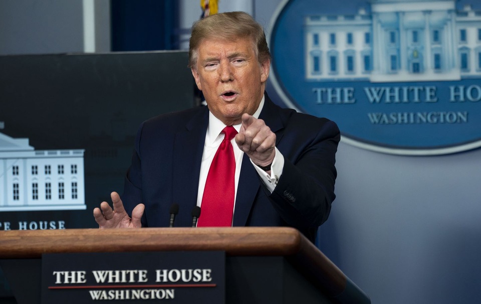 Phe ông Trump họp khẩn bàn cách lật kèo bầu cử - 1