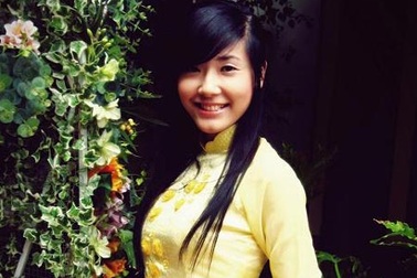 Chân dung Hoa khôi Áo dài Nhân văn 