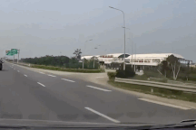 Chuyển làn kiểu "cảm tử" trên cao tốc: Xi-nhan không phải bùa hộ mệnh