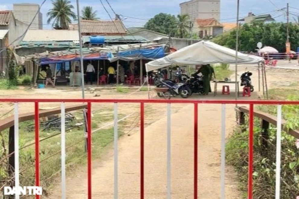 Phong tỏa xã biển gần 20.000 dân - 1 Phong tỏa xã biển gần 20.000 dân - 1