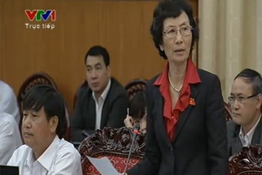 “Thứ trưởng cảm thấy thế nào khi nhìn nông dân khóc cay đắng?”