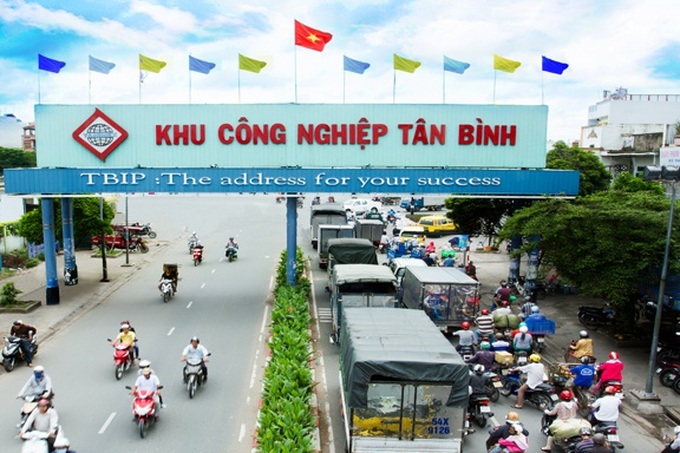 Sau khi thành phố trở lại trạng thái bình thường mới, lưu lượng phương tiện trên các tuyến đường đầu mối ra, vào các Khu Kinh tế, Khu Công nghiệp, Khu Công nghệ cao có sự gia tăng, tiềm ẩn nhiều nguy cơ dẫn đến tai nạn giao thông, ùn tắc giao thông.