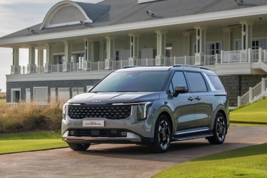 Ô tô "tân binh"  hút khách năm 2024: Có mẫu tiền tỷ bán hơn 1.000 xe/tháng