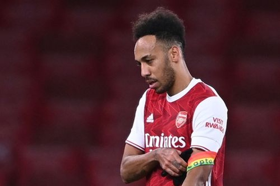 Xhaka bị đuổi, Aubameyang đốt đền, Arsenal lún sâu vào khủng hoảng - 3 Xhaka bị đuổi, Aubameyang đốt đền, Arsenal lún sâu vào khủng hoảng - 3