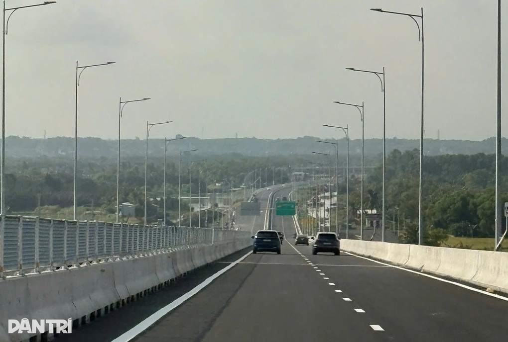 Đề nghị TPHCM lập phương án thu phí đường Vành đai 3 - 1