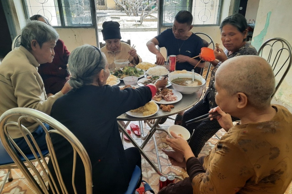 Ngày cuối năm ở Trung tâm điều dưỡng Người có công - 6 Ngày cuối năm ở Trung tâm điều dưỡng Người có công - 6