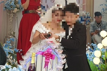 Xôn xao đám cưới của cặp đôi đồng tính ở miền tây xứ Nghệ