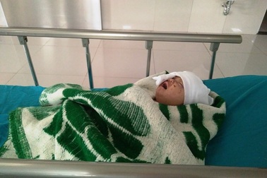 Vụ tai nạn xe khách kinh hoàng ở Quảng Bình: Sự sống sót kỳ diệu của bé trai 5 tháng tuổi