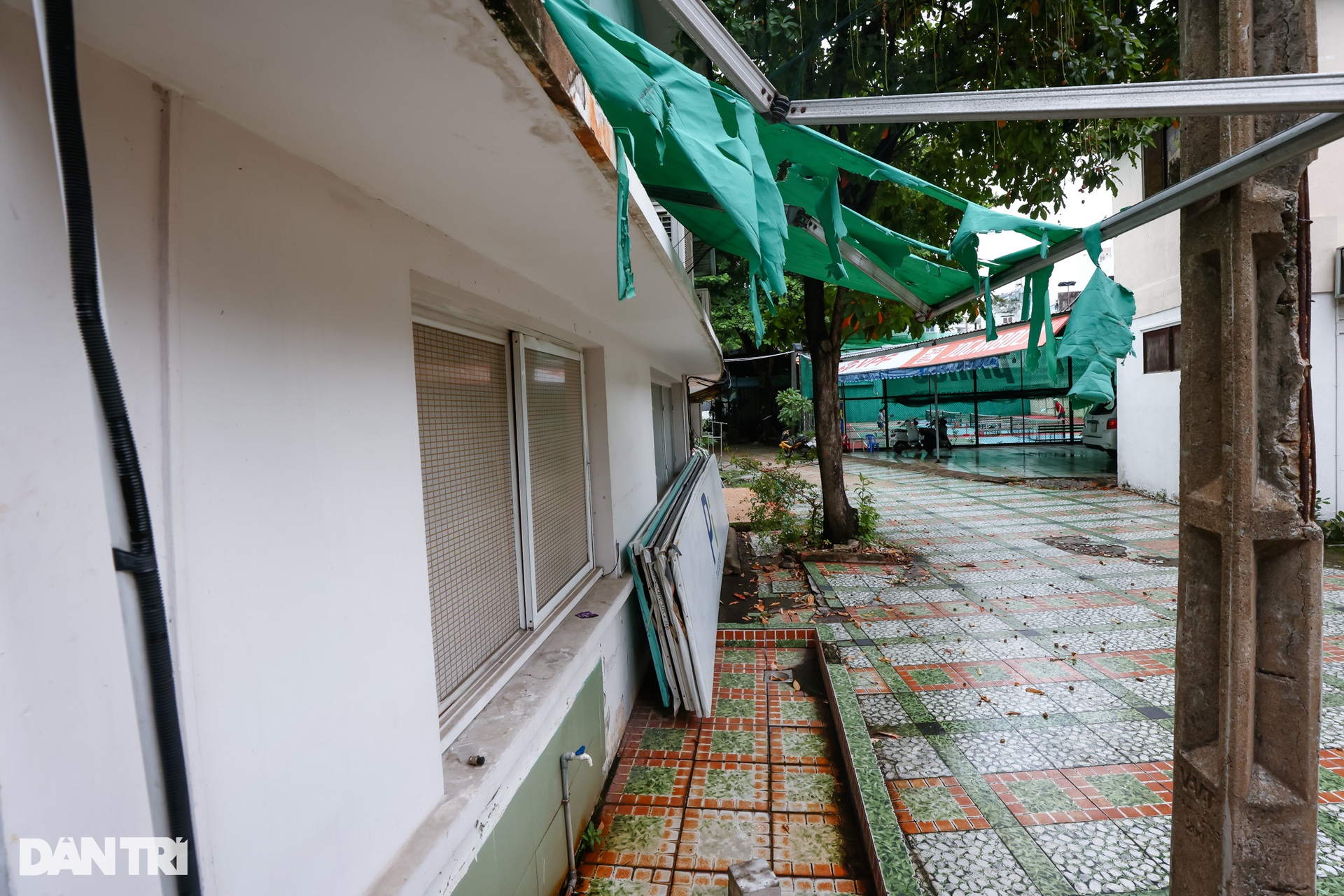 Sân vận động lâu đời nhất Việt Nam xuống cấp nghiêm trọng - 13 Sân vận động lâu đời nhất Việt Nam xuống cấp nghiêm trọng - 13